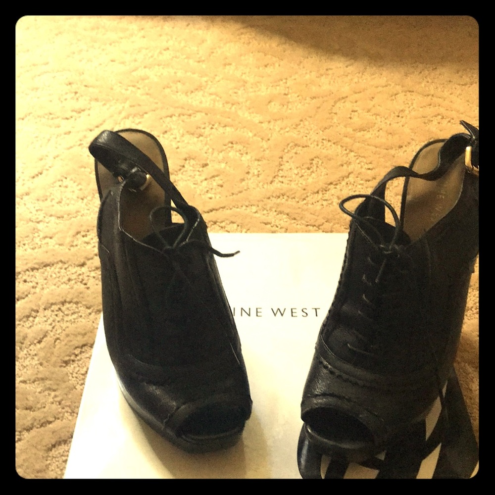 Nine West Leather Shoes